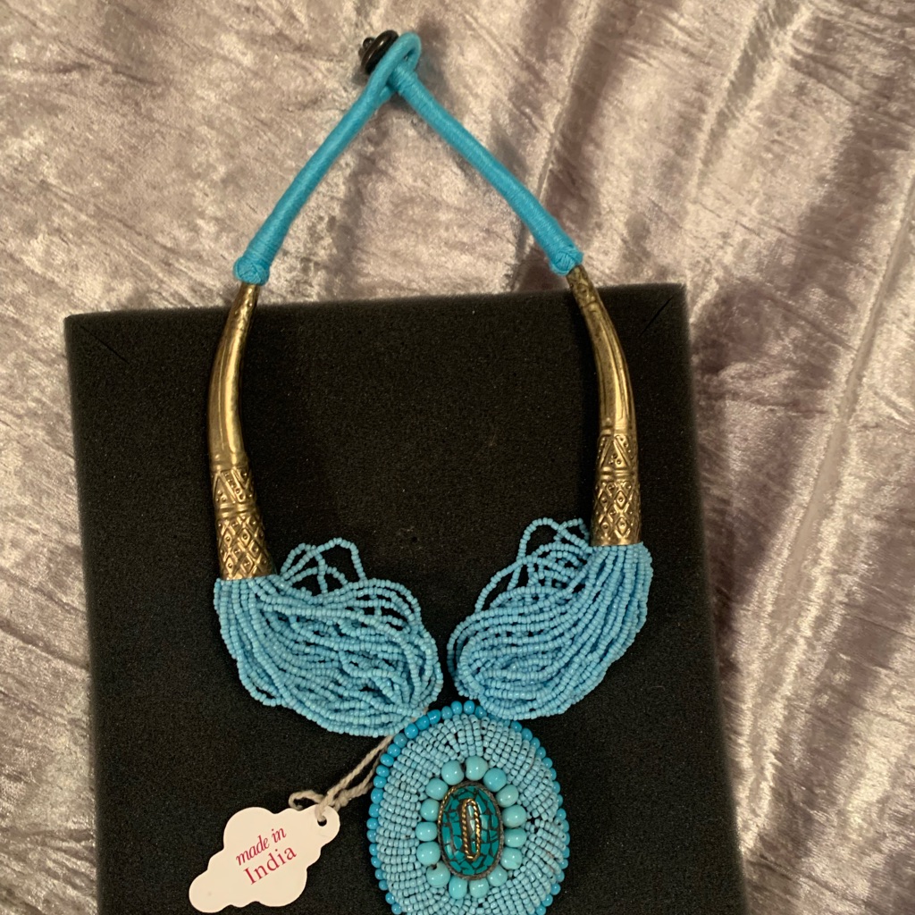 Turquoise Beaded Necklace With Gold Accents